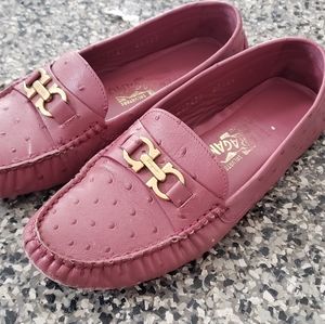 Salvatore ferragamo leather loafers size 6